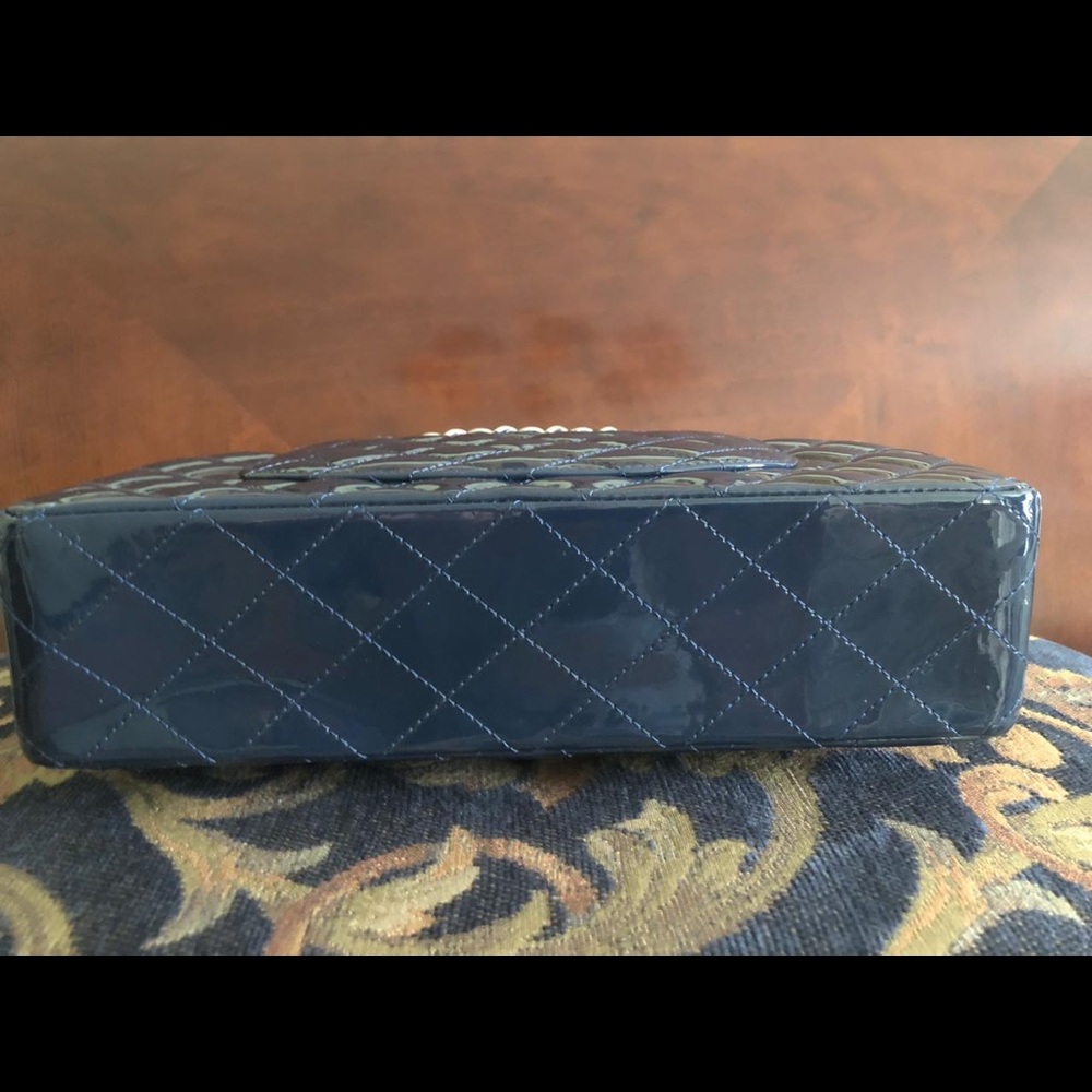 Chanel Medium Double Flap Classic Bag - Picture 13 of 16